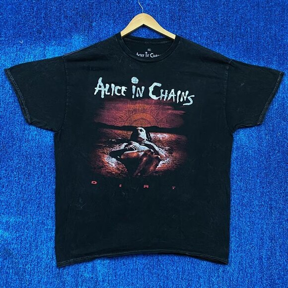 Alice In Chains Dirt Seattle WA Est 1987 Grunge Band Tee XL